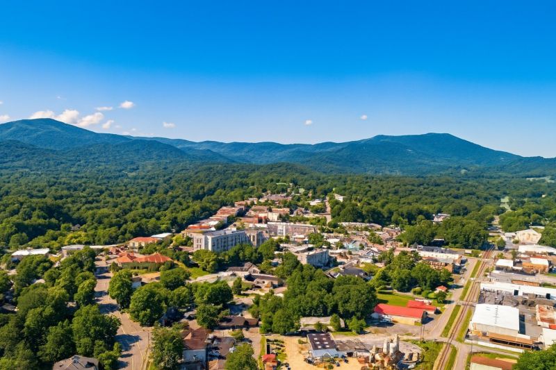 Best Bathroom Remodeling pros in Waynesville, OH